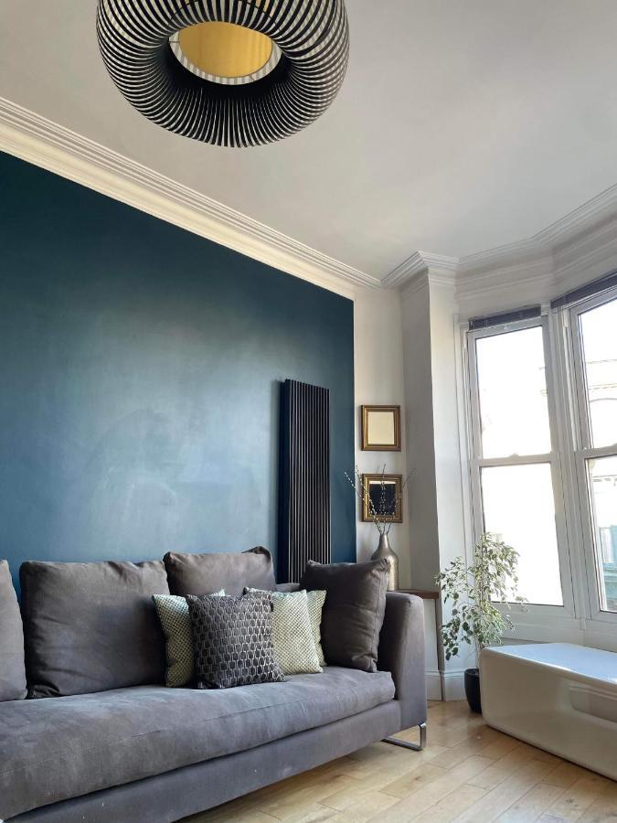 The Clock Tower Apartment - Spacious, Modern, 2 Bed Room Apartment , Southsea With Free Parking - Sleeps 4 Portsmouth Exteriér fotografie